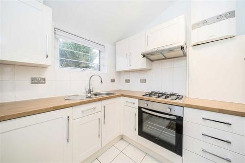 3 bedroom house for sale, Braidwood Road, London SE6