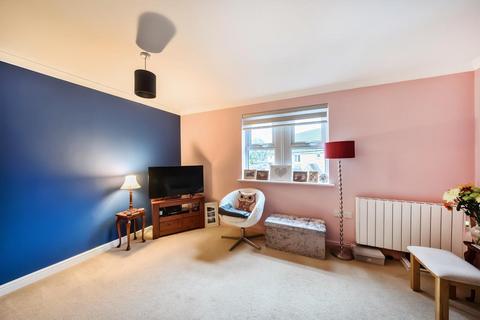 1 bedroom block of apartments for sale, Newbury,  Berkshire,  RG14