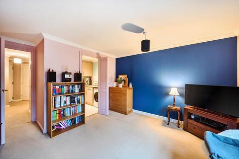 1 bedroom block of apartments for sale, Newbury,  Berkshire,  RG14