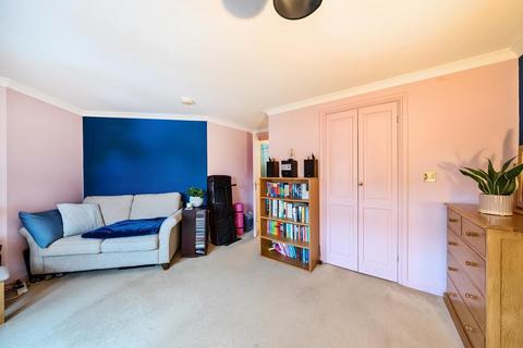 1 bedroom block of apartments for sale, Newbury,  Berkshire,  RG14