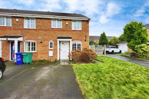 3 bedroom semi-detached house to rent, Rissington Avenue, Baguley, Manchester, M23