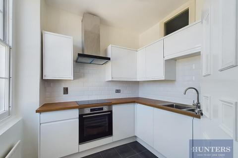 2 bedroom apartment for sale, Carlton Street, Cheltenham