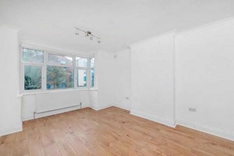 3 bedroom semi-detached house for sale, Twickenham Road, Isleworth TW7