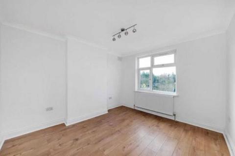 89 Twickenham Road, Isleworth, TW7 6AW