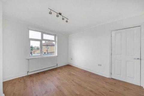 89 Twickenham Road, Isleworth, TW7 6AW