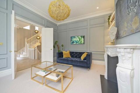 6 bedroom house to rent, Rodenhurst Road, London SW4