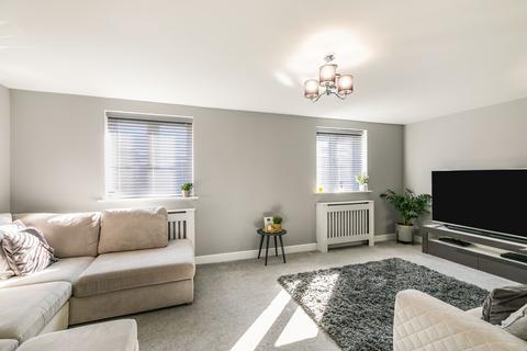 2 Park View Square, Castleford, WF10 1ED