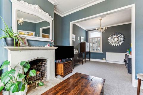 4 bedroom terraced house for sale, St. Margarets Road, St Margarets TW1