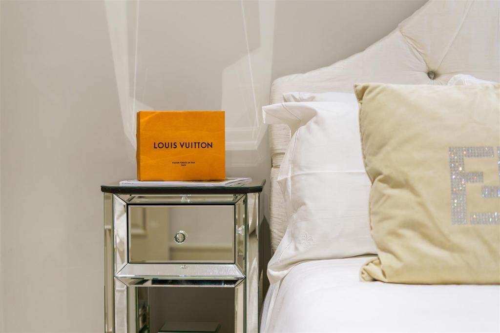 Flat 6 285959 (15).jpg