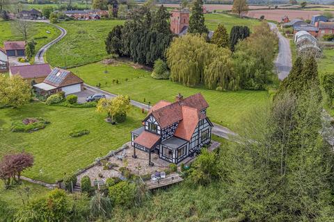 3 bedroom detached house for sale, Hereford Lodge, Tyberton, Nr Madley, Herefordshire, HR2 9PT