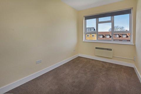 1 bedroom flat to rent, Northolt Road, Harrow HA2