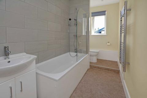 1 bedroom flat to rent, Northolt Road, Harrow HA2