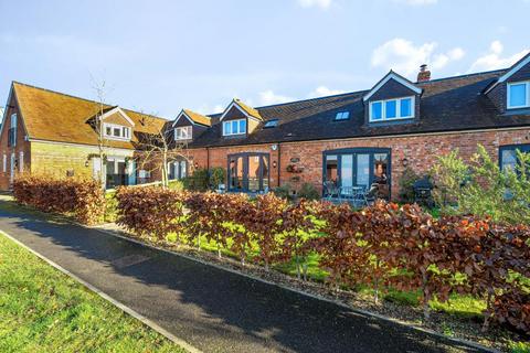 4 bedroom cottage to rent, James Lane,  Grazeley Green,  RG7