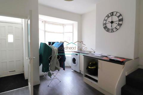 Studio to rent, Grange Road, Longford, Coventry, West Midlands