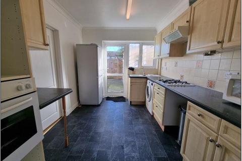 4 bedroom end of terrace house to rent, Staines-Upon-Thames,  Surrey,  TW19