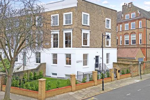 4 bedroom maisonette to rent, Elmore Street, London