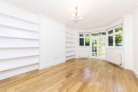 4 bedroom semi-detached house to rent, Corringham Road, London NW11