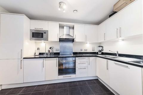 1 bedroom flat to rent, Prestons Road, London E14