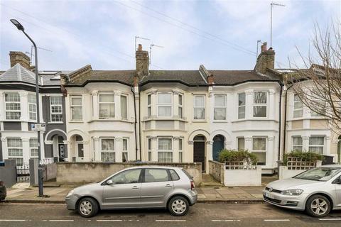 4 bedroom semi-detached house to rent, Churchill Road, London NW2