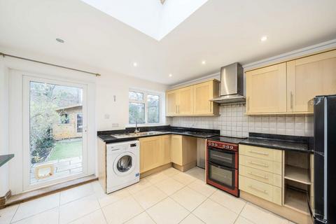 2 bedroom flat to rent, Amyand Park Road, Twickenham TW1