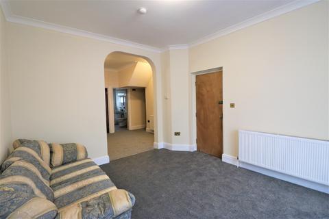 1 bedroom flat to rent, Mayfair Avenue, Ilford IG1