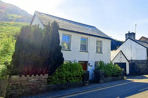 5 bedroom detached house for sale, Heol Manod Road, Blaenau Ffestiniog LL41