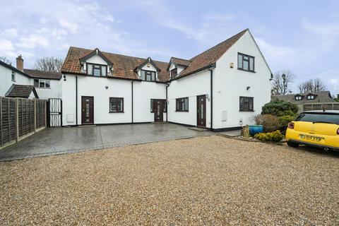 The Briars Church Lane, Wexham, Slough, SL3 6LE