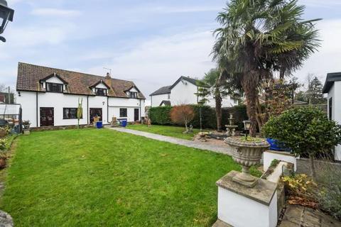 The Briars Church Lane, Wexham, Slough, SL3 6LE