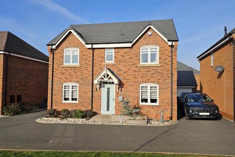 4 bedroom detached house for sale, Palmer Avenue, Bottesford, Leicestershire