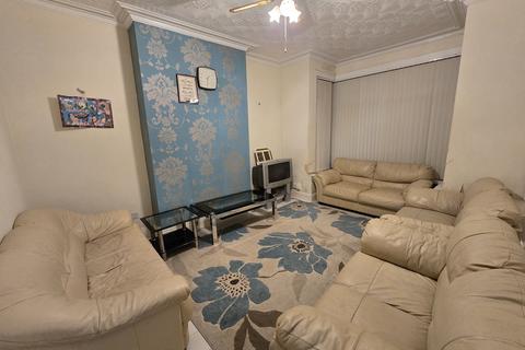 4 bedroom terraced house for sale, Edgbaston Road, Smethwick B66