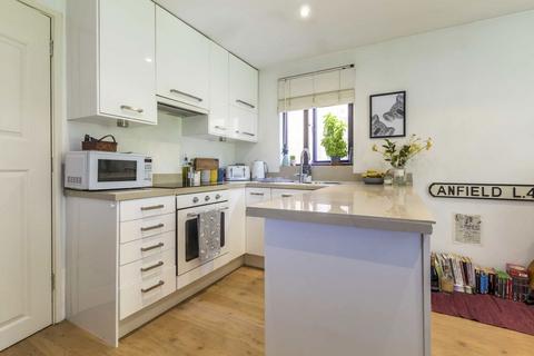 1 bedroom flat to rent, Rothschild Road, London W4