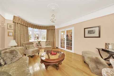 4 bedroom semi-detached house for sale, Waverley Grove, Finchley, N3