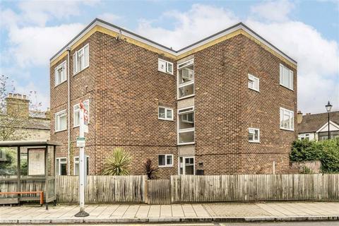 2 bedroom flat for sale, Algernon Road, London SE13