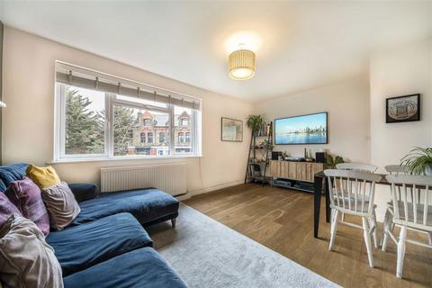 2 bedroom flat for sale, Algernon Road, London SE13