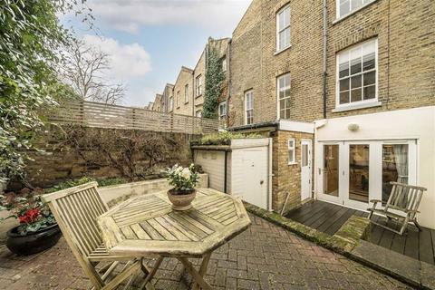 3 bedroom house for sale, Aulton Place, London SE11