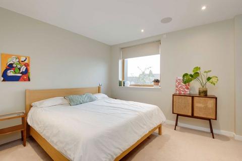 1 bedroom flat for sale, Canonbury Road, London N1