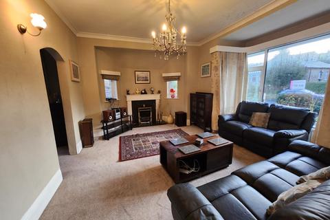 5 bedroom detached bungalow for sale, Redburn Avenue, Shipley, BD18 3AT