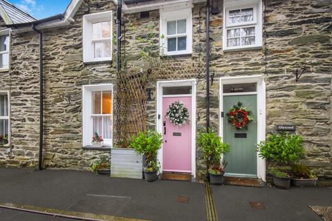 Caernarfon Road, Beddgelert, Caernarfon