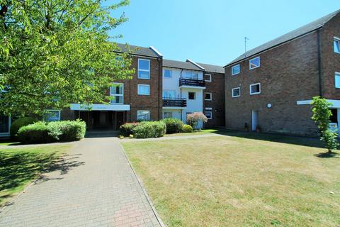 2 bedroom apartment to rent, Endymion Road, Hatfield, AL10