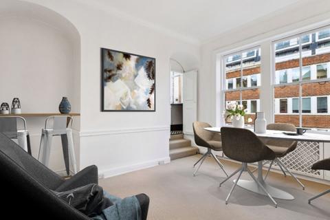 3 bedroom apartment for sale, Green Street, London, W1K