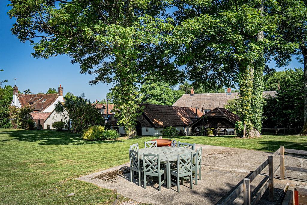 Gardens & Property
