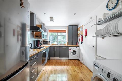 4 bedroom house for sale, Pump House Close, London, SE16