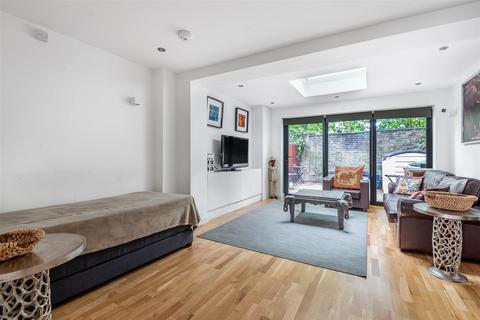 4 bedroom house for sale, Pump House Close, London, SE16