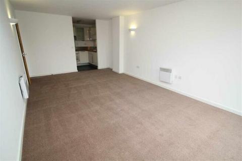 2 bedroom apartment to rent, New Road, Brentwood