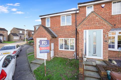 3 bedroom semi-detached house for sale, Bronington Close, Walderslade, Chatham, ME5