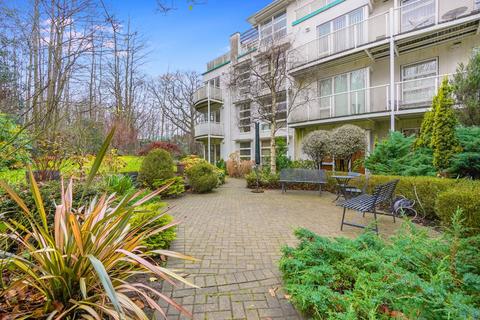 2 bedroom apartment for sale, Gibson Drive, Kings Hill, West Malling, ME19