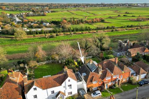 The Retreat Barrack Square, Winchelsea, TN36 4EG