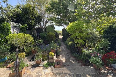The Retreat Barrack Square, Winchelsea, TN36 4EG