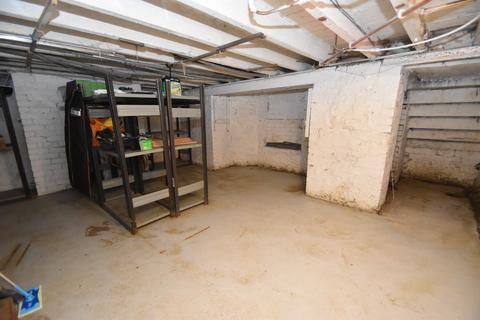 11 Barnhill, Stanley, DH9 8AN