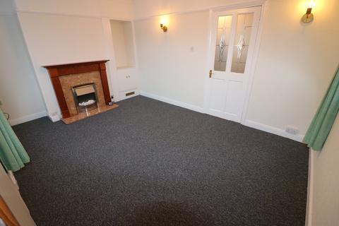 3 bedroom end of terrace house to rent, 18 Farndale Avenue